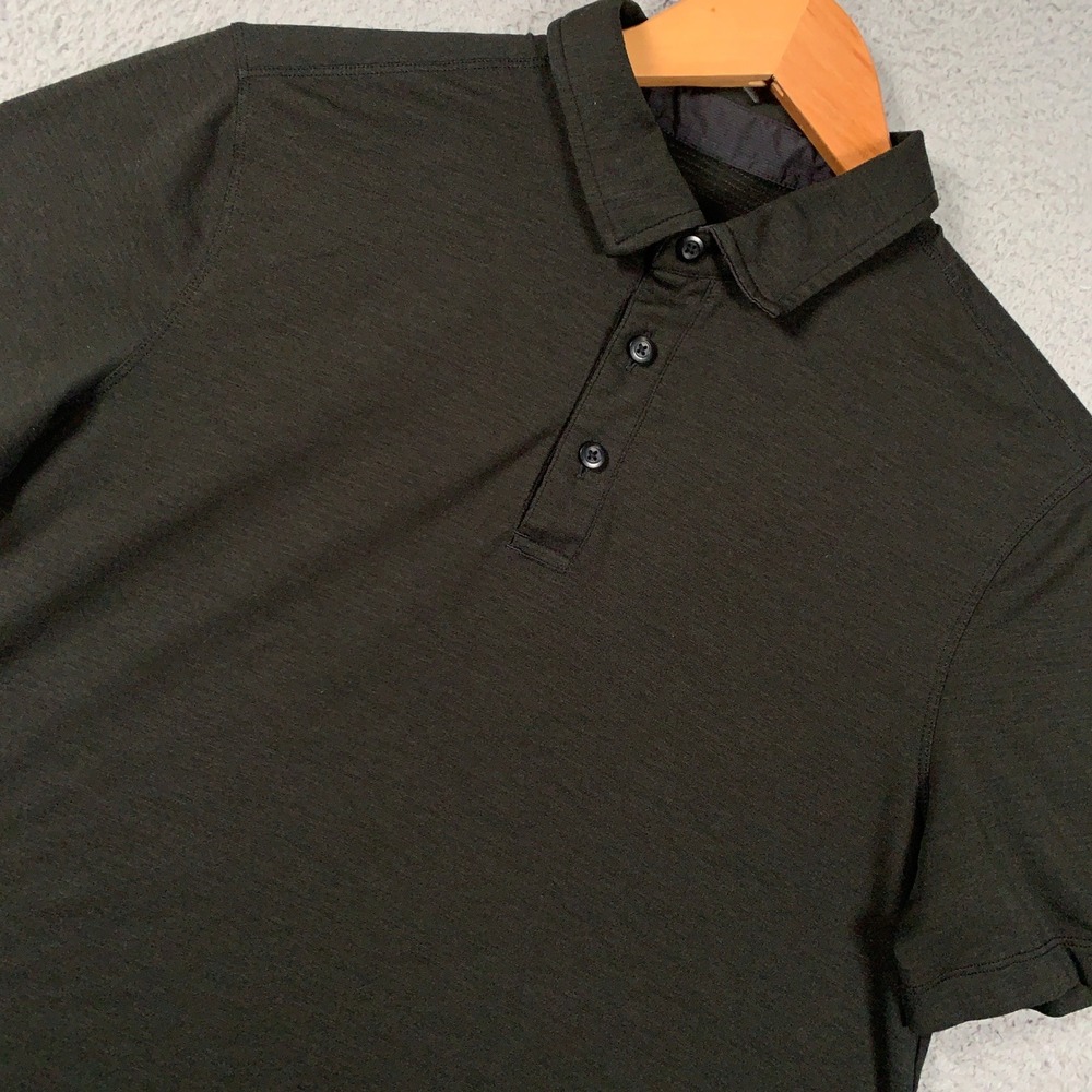 Lululemon Evolution Polo Shirt Mens Small S Faded Black Short Sleeve Active Golf